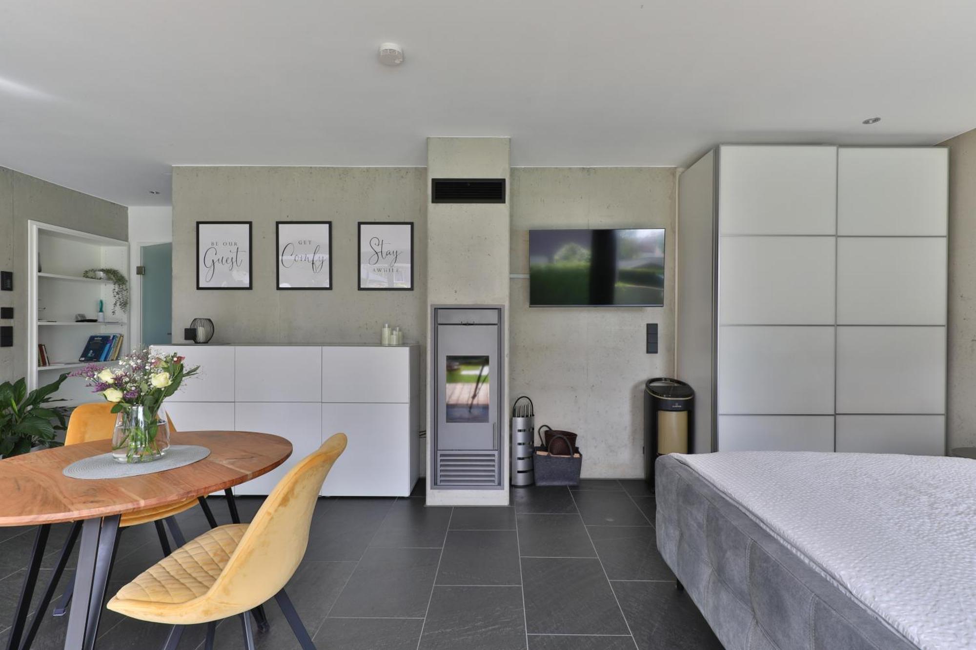 Modernes Studio-Apartment Gersthofen Dış mekan fotoğraf